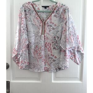 Zac & Rachel Petite XLarge Pull-on Light weight Cover-up White with silver blue